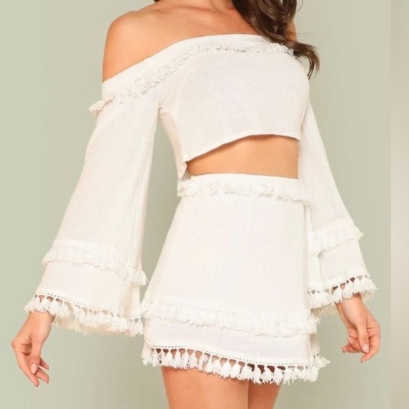 Skylar + Madison White Mini Pom Pom Skirt - Size XS - Picture 2 of 7